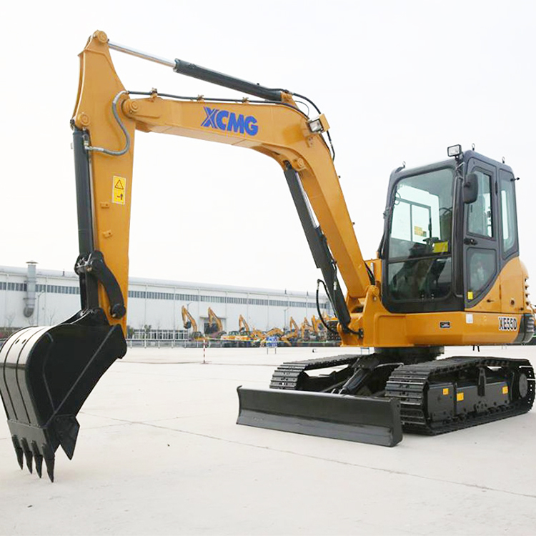 XCMG official 5 ton crawler excavator XE55D Chinese small excavator for sale